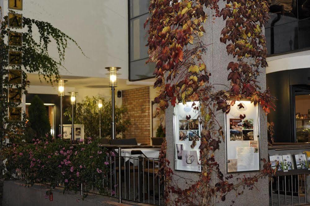 Hotel Krone - Eat, Drink, Stay Brixen Exterior foto